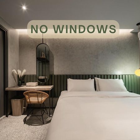 Hotel Goose Living Bangkok Esterno foto